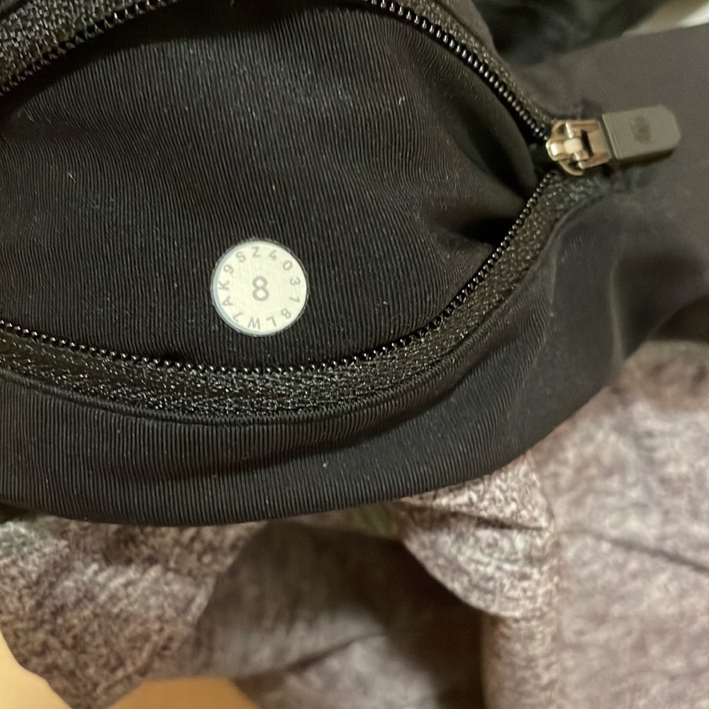 Lululemon Run Times Short II *4"
Heather Lux Multi Black / Black - Picture 9 of 9